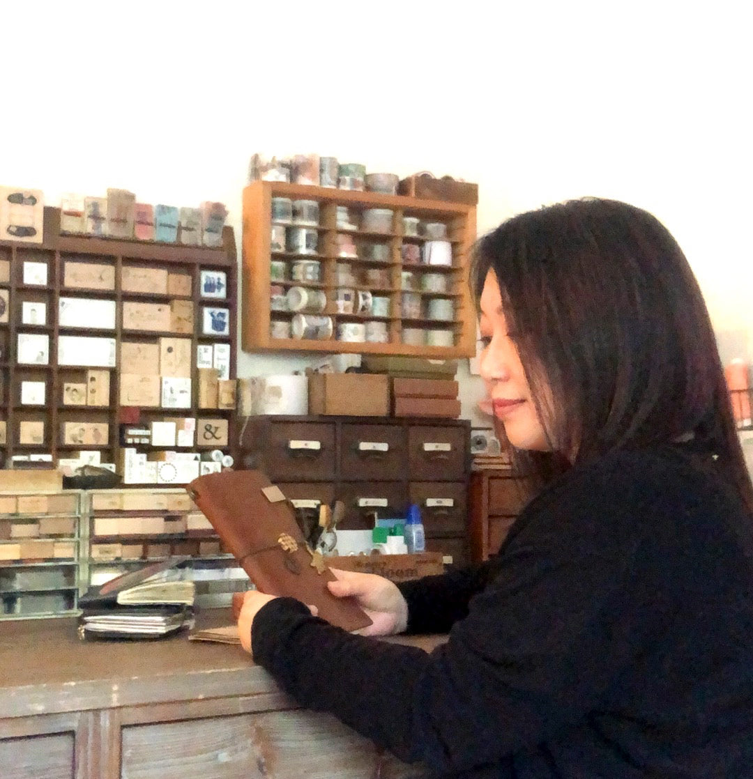 Meet Our 1st Mic Moc Maker For Inspiration!  私たちの最初のブランドアンバサダーに会いましょう #micmocmakes #micmocmakers