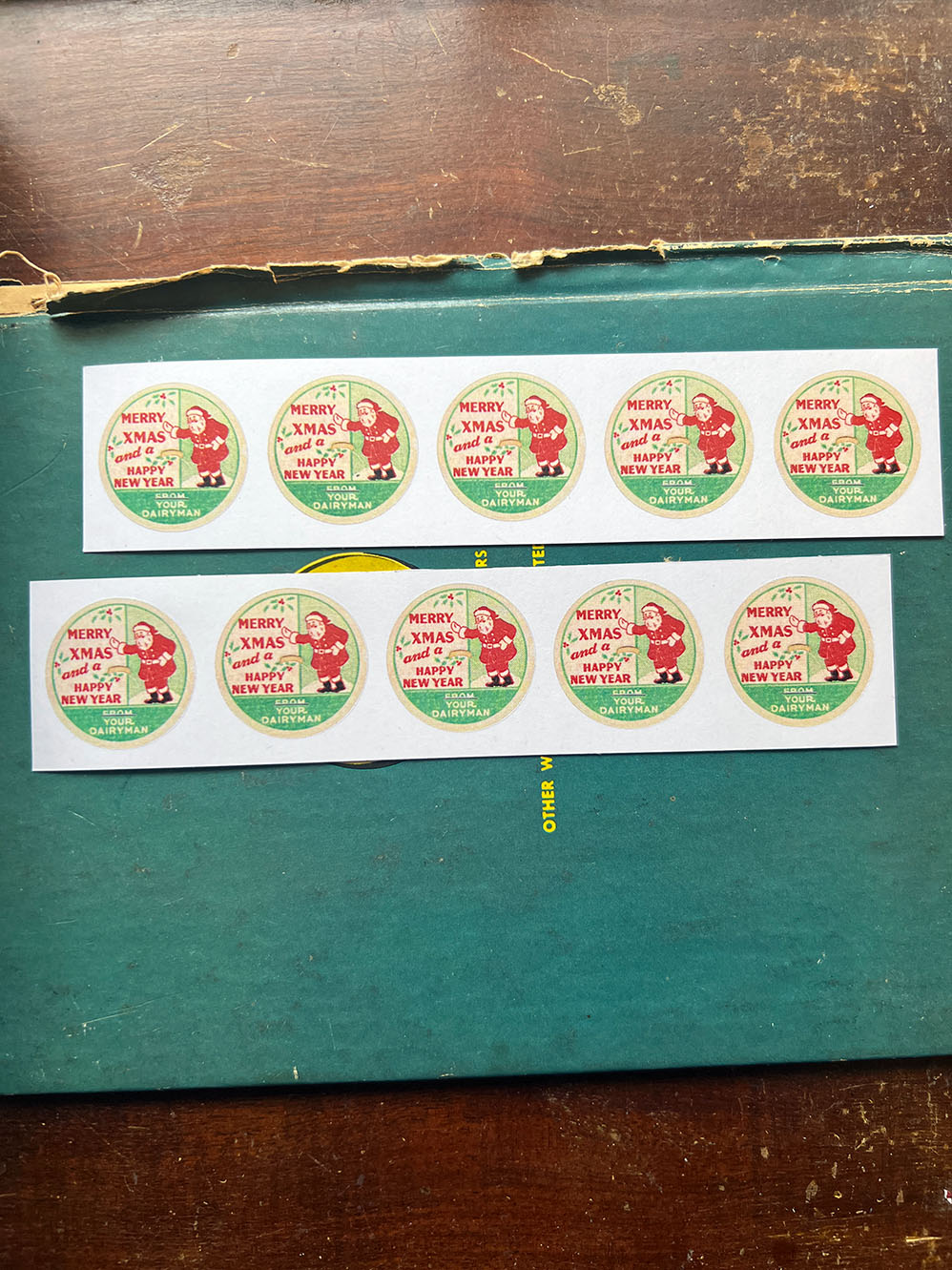 'Santa Milk Cap Stickers' (Petit Ephemere)