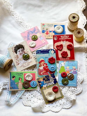 Die Cuts 'Vintage Button Cards II' (ボタンカード) - 8 Pc