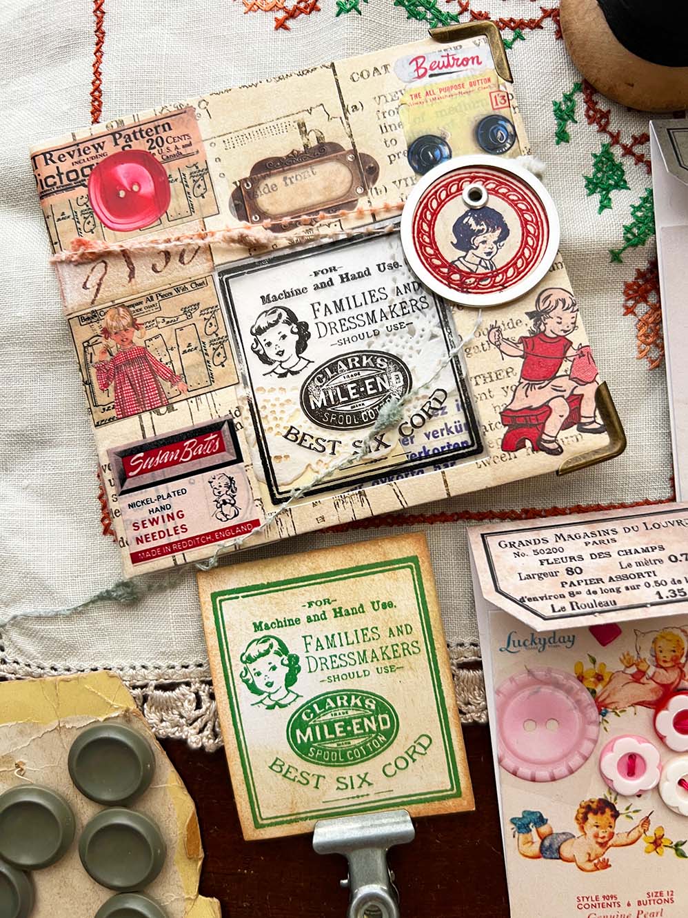 Old Cotton Cord Card Rubber Stamp by Mic Moc (綿糸カード) from micmoc.com