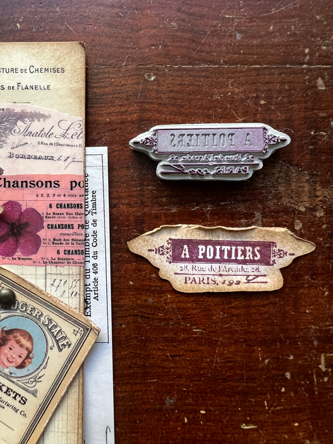 'Poitiers' Rubber Stamp by Mic Moc (ポワティエ、フランス) from micmoc.com French vintage rubber stamp inspired cling mount stamp by Mic Moc
