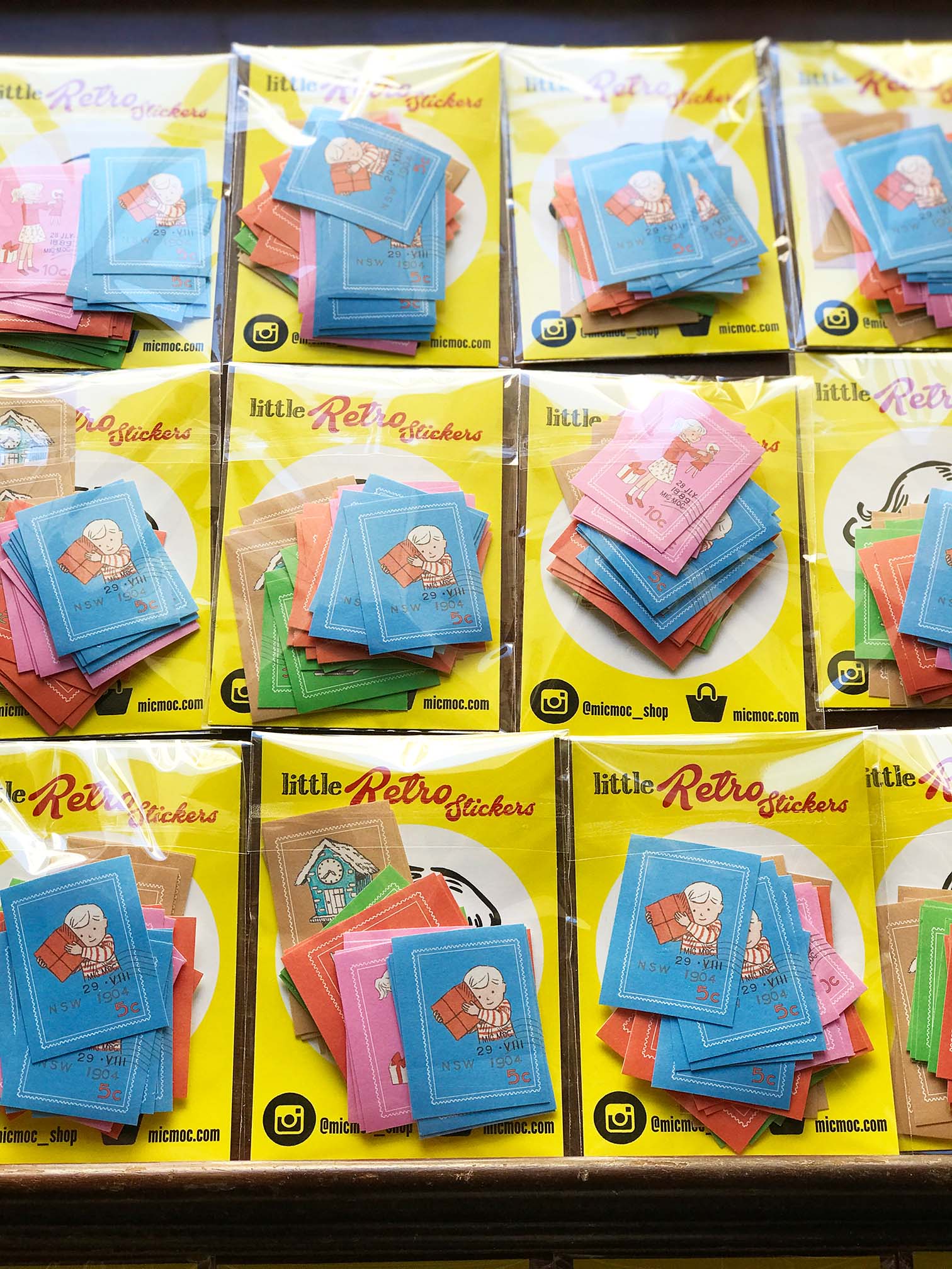 'A Time For Giving' - Little Retro Stickers (25 Pc/25個) by Mic Moc from micmoc.com 