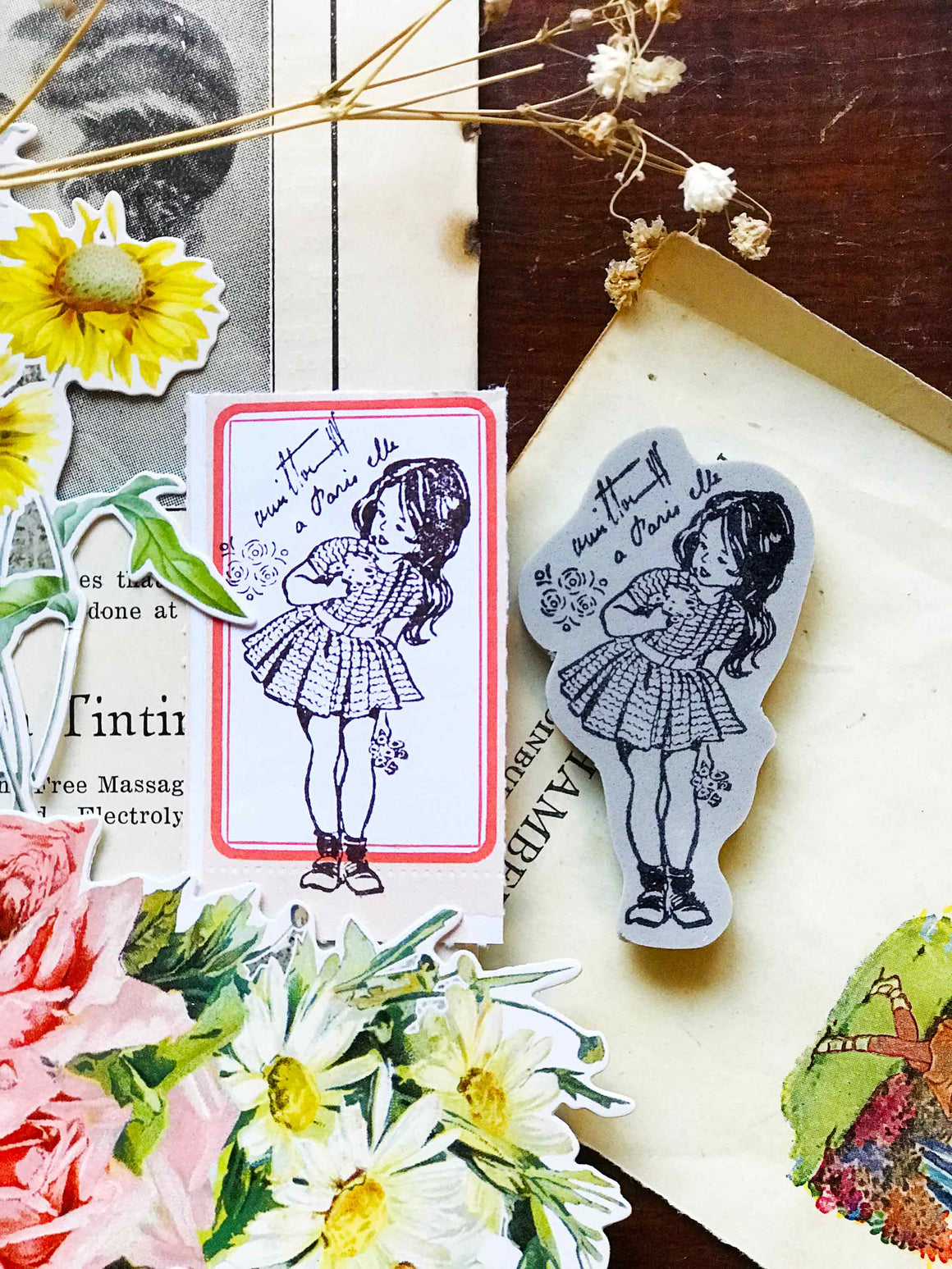 Paris Elle’ (flower girl series) Rubber Stamp by Mic Moc (花束の女の子) from micmoc.com