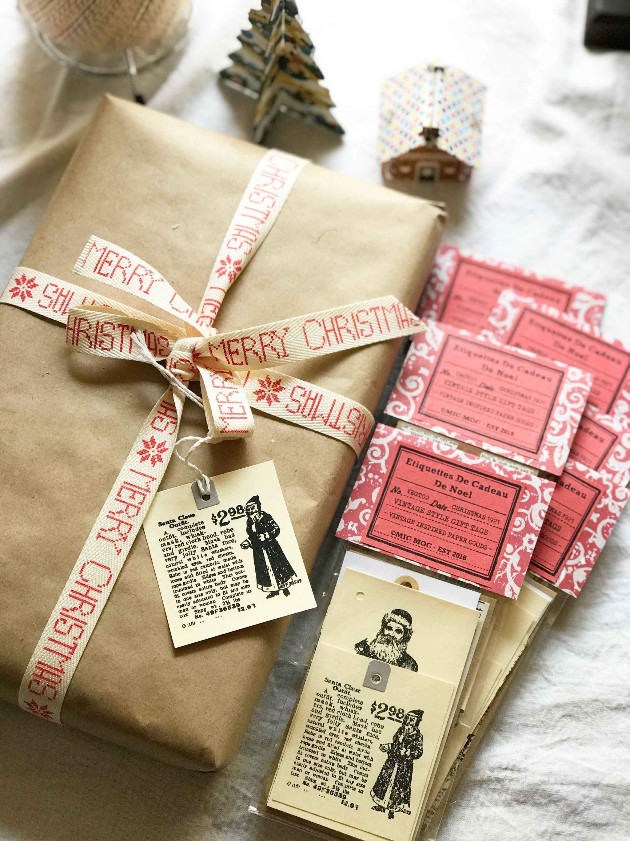 Vintage inspired Christmas Gift Tags - Christmas (6 pc) from micmoc.com at Mic Moc Curated Emporium