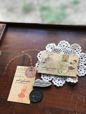 'Petit éphémère' Vintage French handwriting Rubber Stamp by Mic Moc from micmoc.com