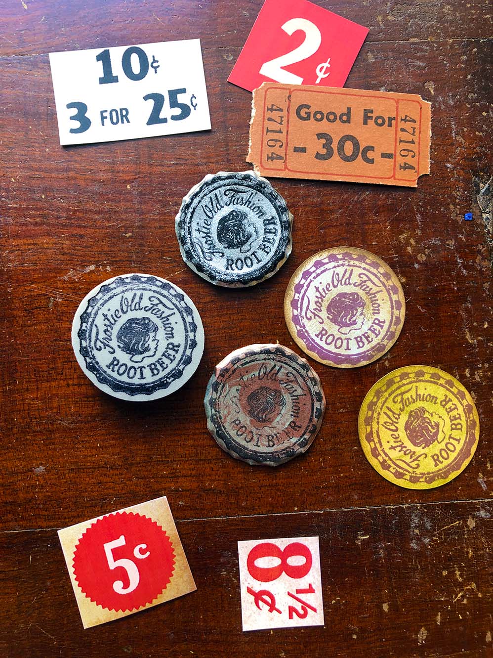 Root Beer Soda Bottle Cap Rubber Stamp by Mic Moc (ルートビア ソーダ ボトル キャップ)