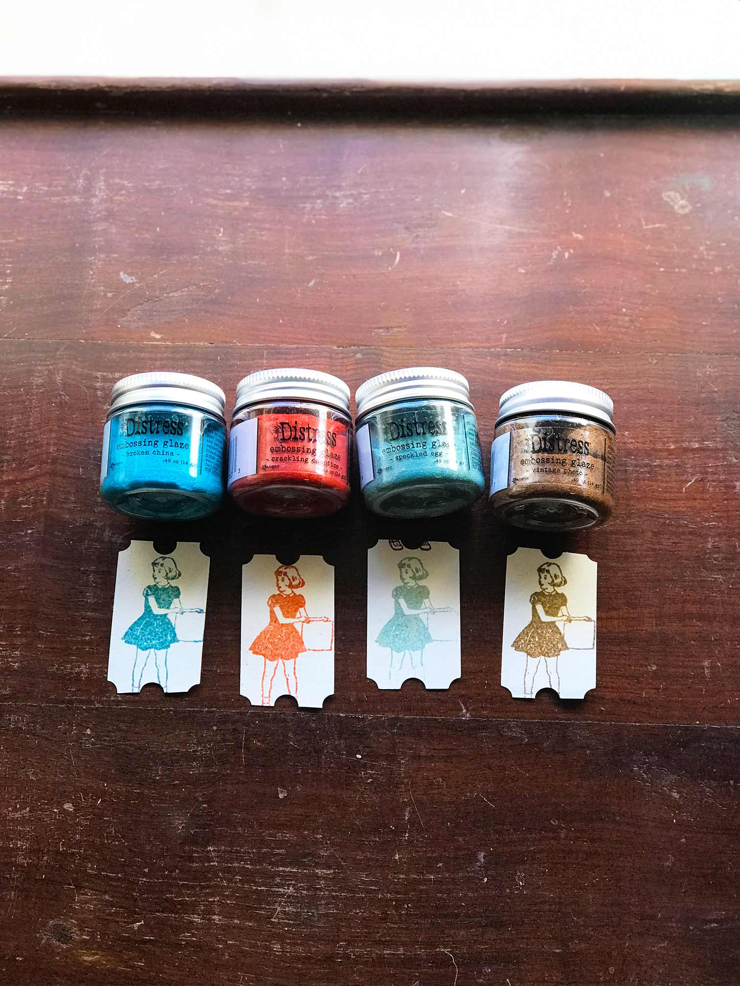 Distress Embossing Glaze Speckled Egg (Ranger Inks/Tim Holtz) from